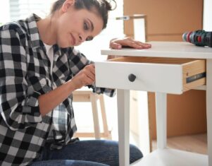 Mudanzas Manzano explica cómo desmontar muebles de forma segura