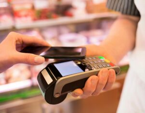 Los supermercados se preparan con el satélite para no volver a quedarse a oscuras y sin servicios