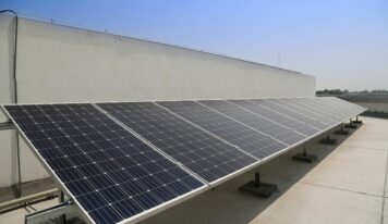 Instalar placas solares en el tejado: seguridad, ahorro y sostenibilidad garantizados por Solar360