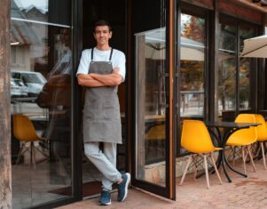 Barcelona agiliza la apertura de negocios: crece la demanda de licencias de actividades y proyectos