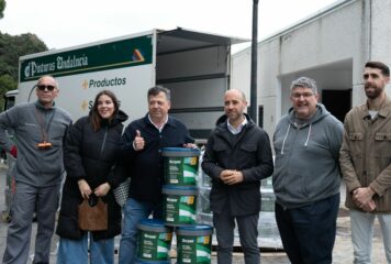 Empresas que dejan huella: Pinturas Andalucía dona 8.000 litros de pintura ‘solidaria’