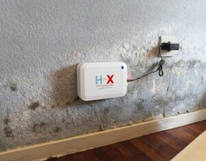 Humix alerta sobre la humedad capilar oculta tras el olor a cerrado en viviendas vacacionales