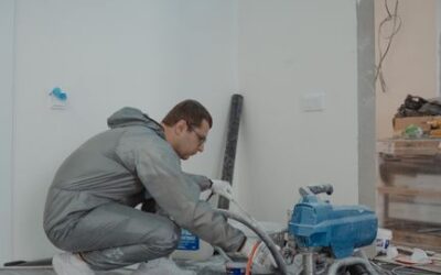 Los edificios antiguos y las comunidades de vecinos marcan el ritmo de la pintura de pisos en Madrid